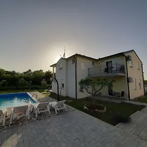 Adriatic Appartamento Umago
